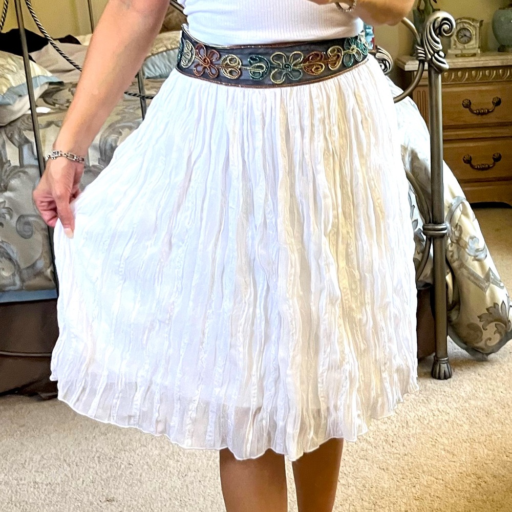 Flowy A-line skirt